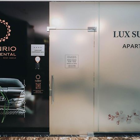 Lux Apartments Sunrior Будва Екстер'єр фото