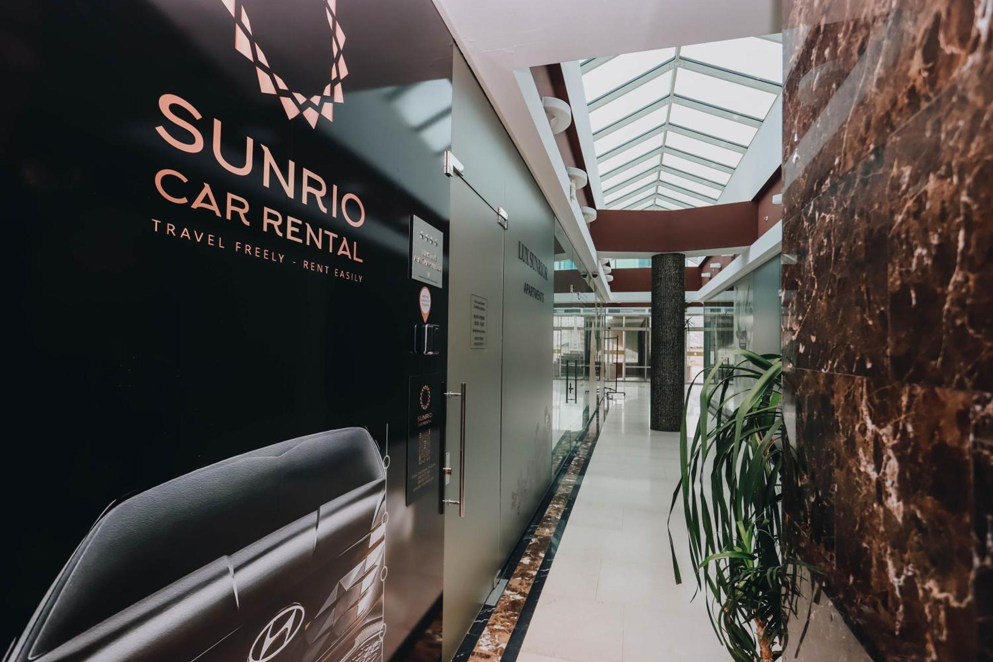 Lux Apartments Sunrior Будва Екстер'єр фото