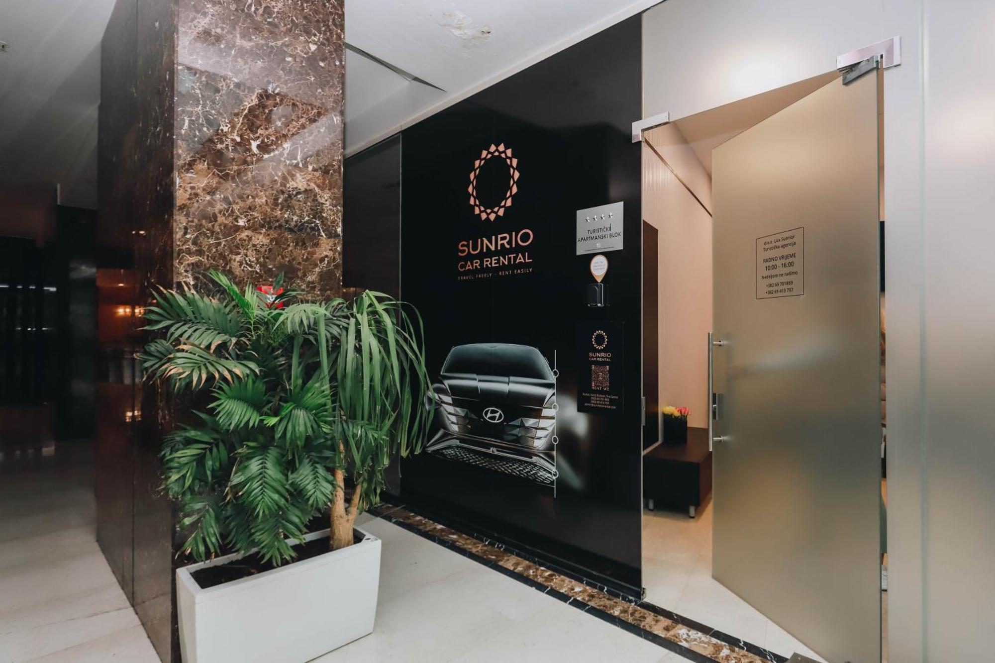 Lux Apartments Sunrior Будва Екстер'єр фото